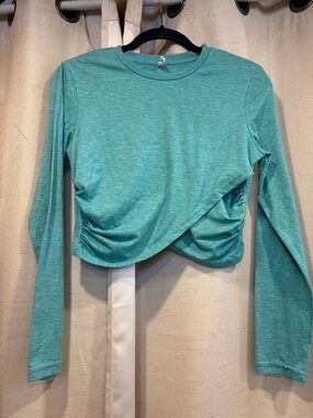 Missufe Long Sleeve Twist-Front Top